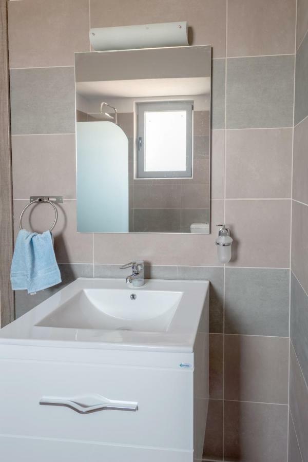 Paulsia Apartments Psinthos Extérieur photo