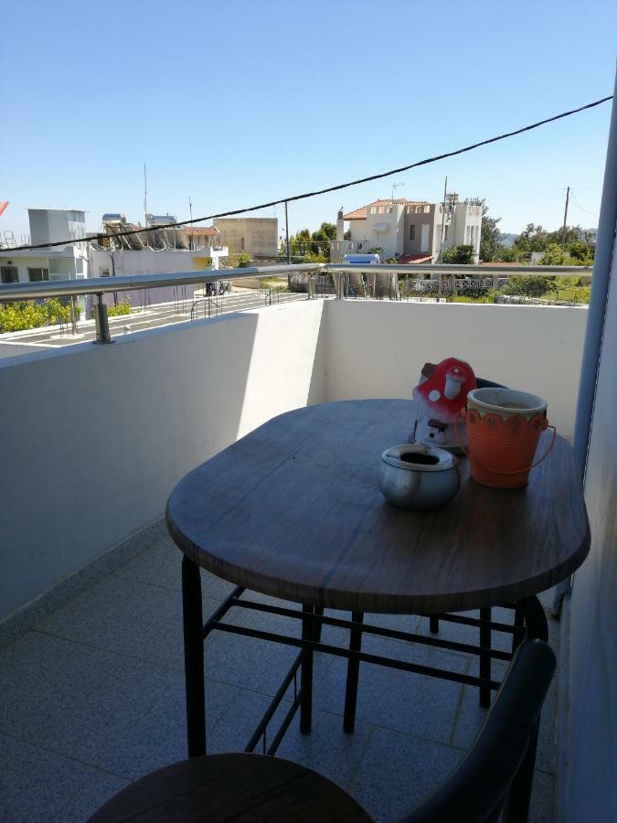 Paulsia Apartments Psinthos Extérieur photo