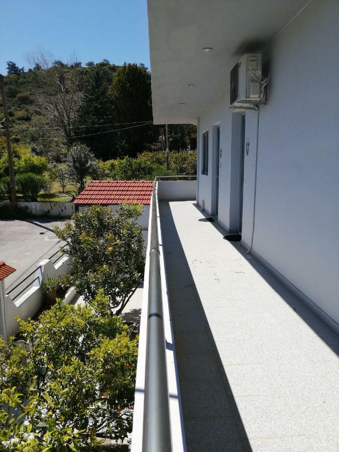 Paulsia Apartments Psinthos Extérieur photo